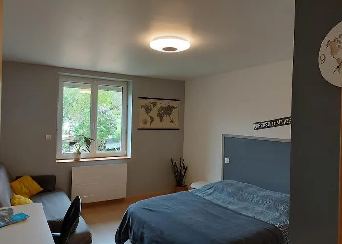 L'arbonnaise ホームステイ *